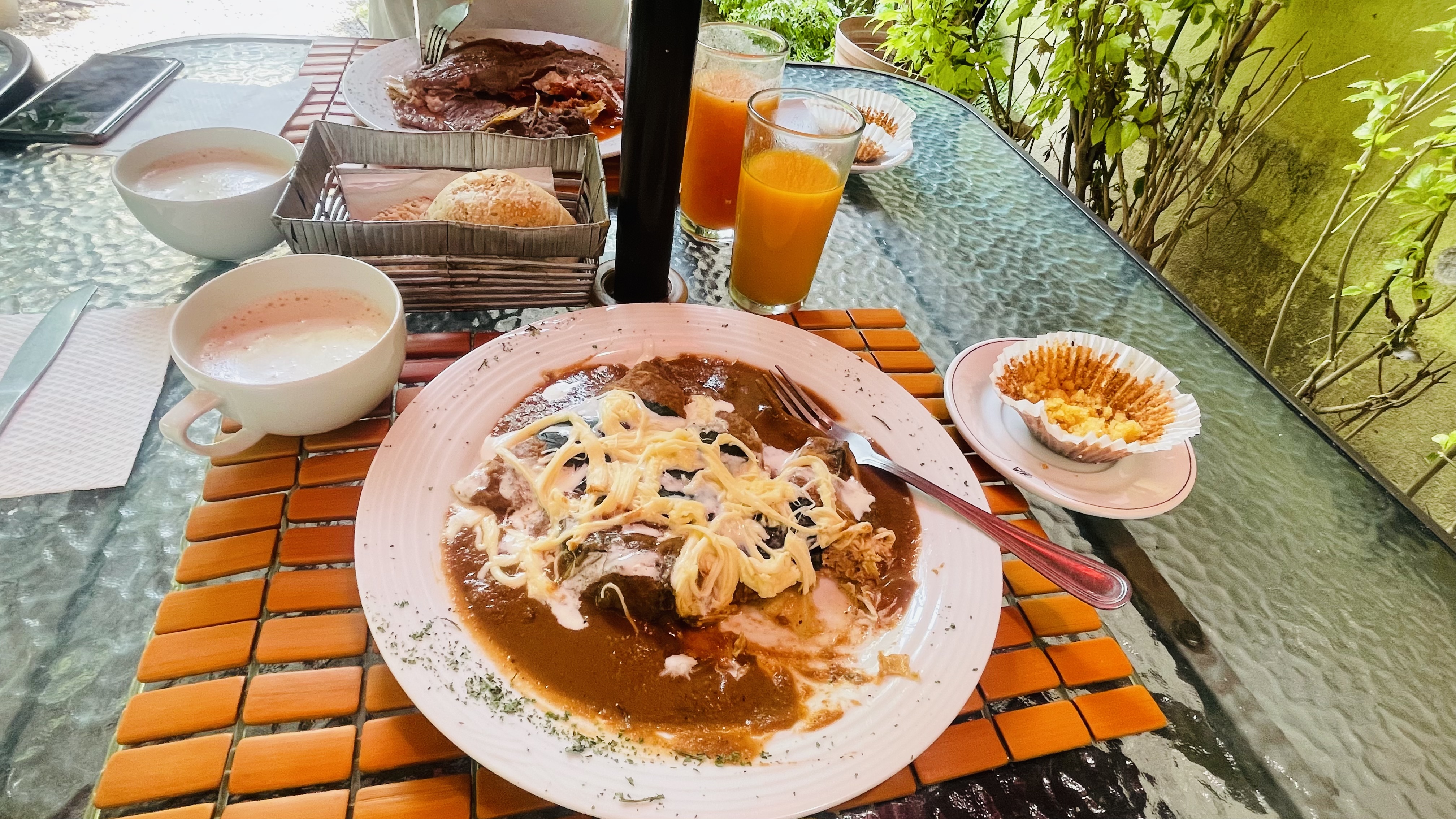 La Divina Comida image 2