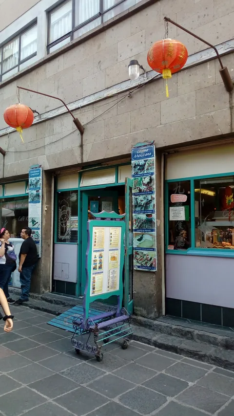 Café Kowloon image 6