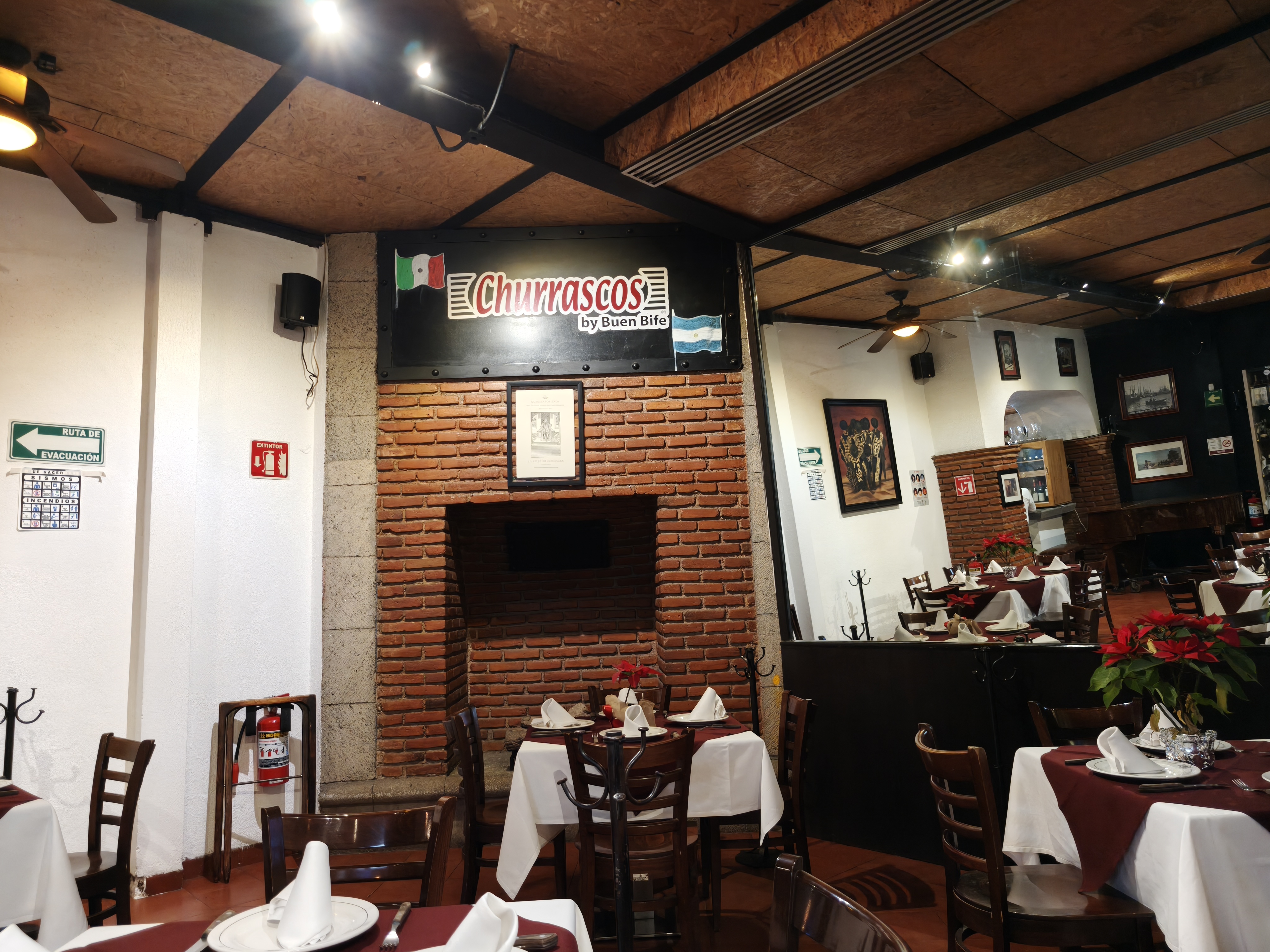 Churrascos by Buen Bife image 4