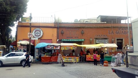 Taquería Los Parados Coyoacán image 1