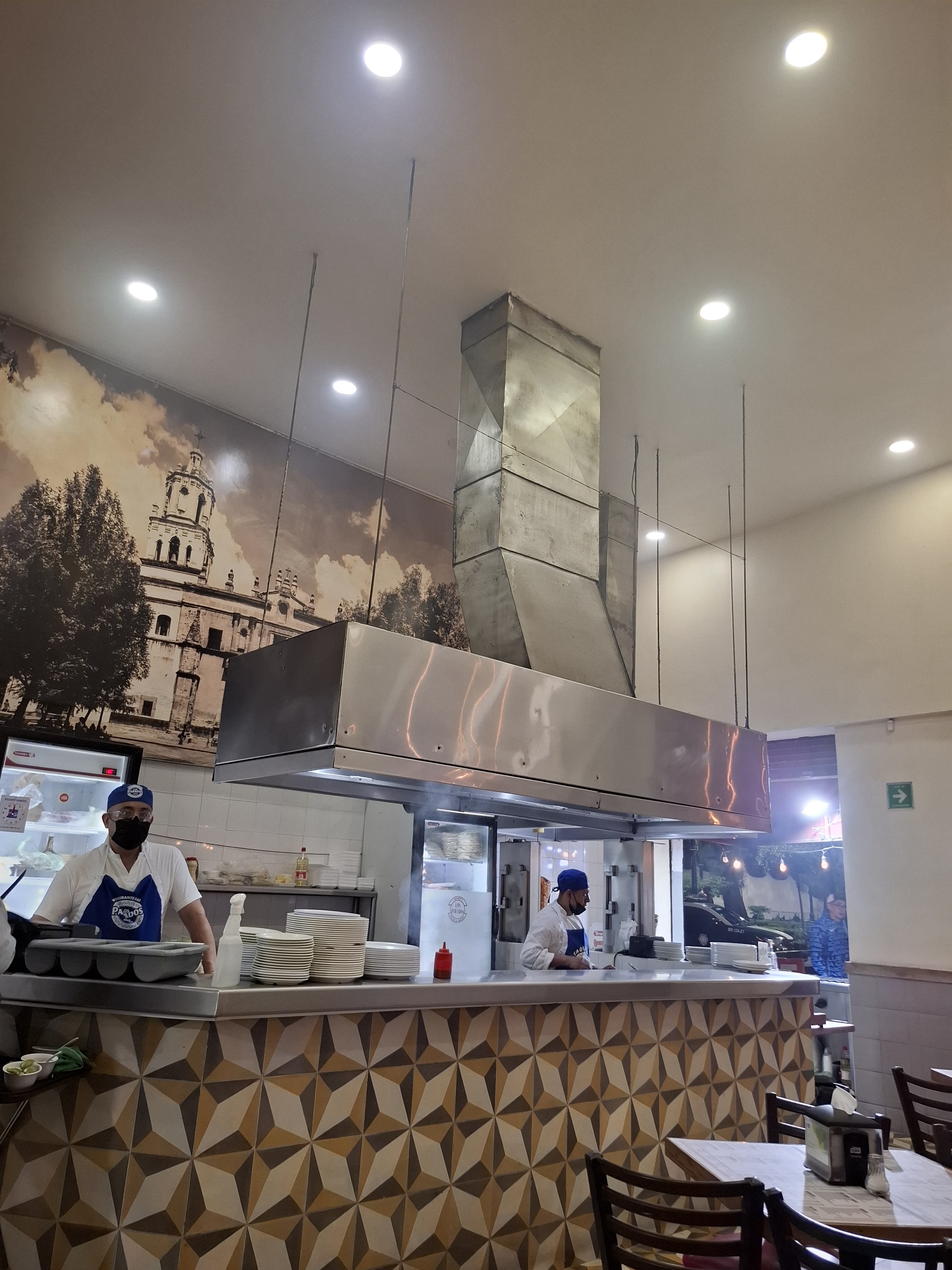 Taquería Los Parados Coyoacán image 5