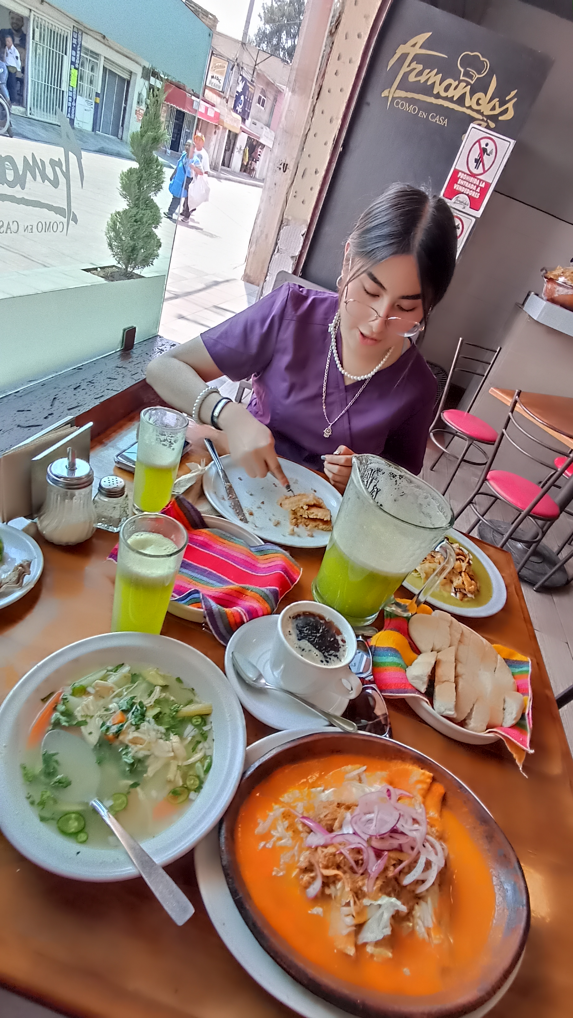 Armando's Jr image 5