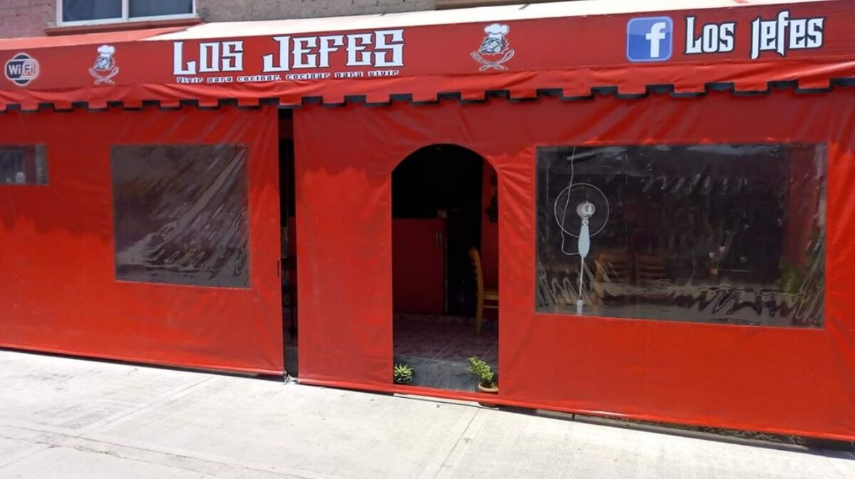 Los Jefes image 1