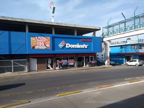 Domino's image 1