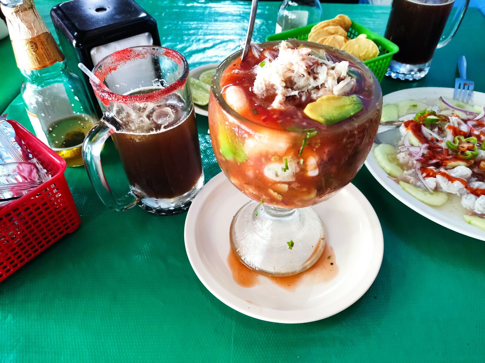 El Bucanero image 3