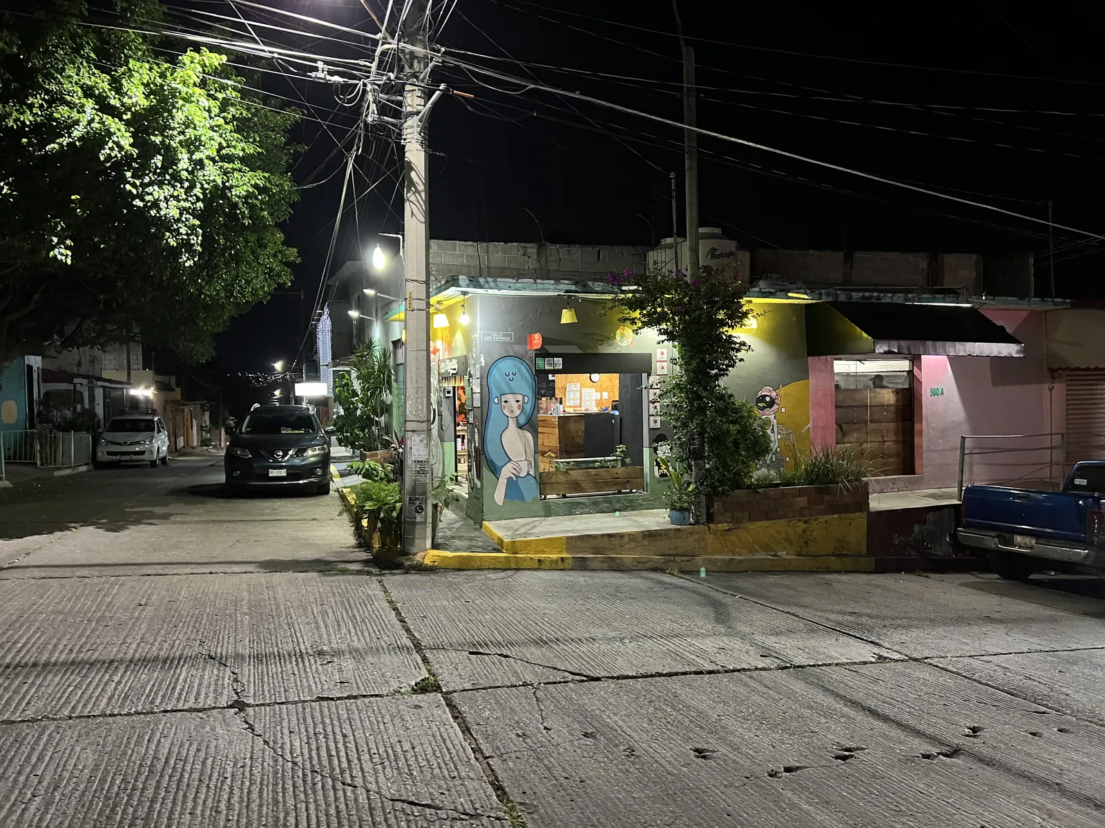 Chiquitita image 6