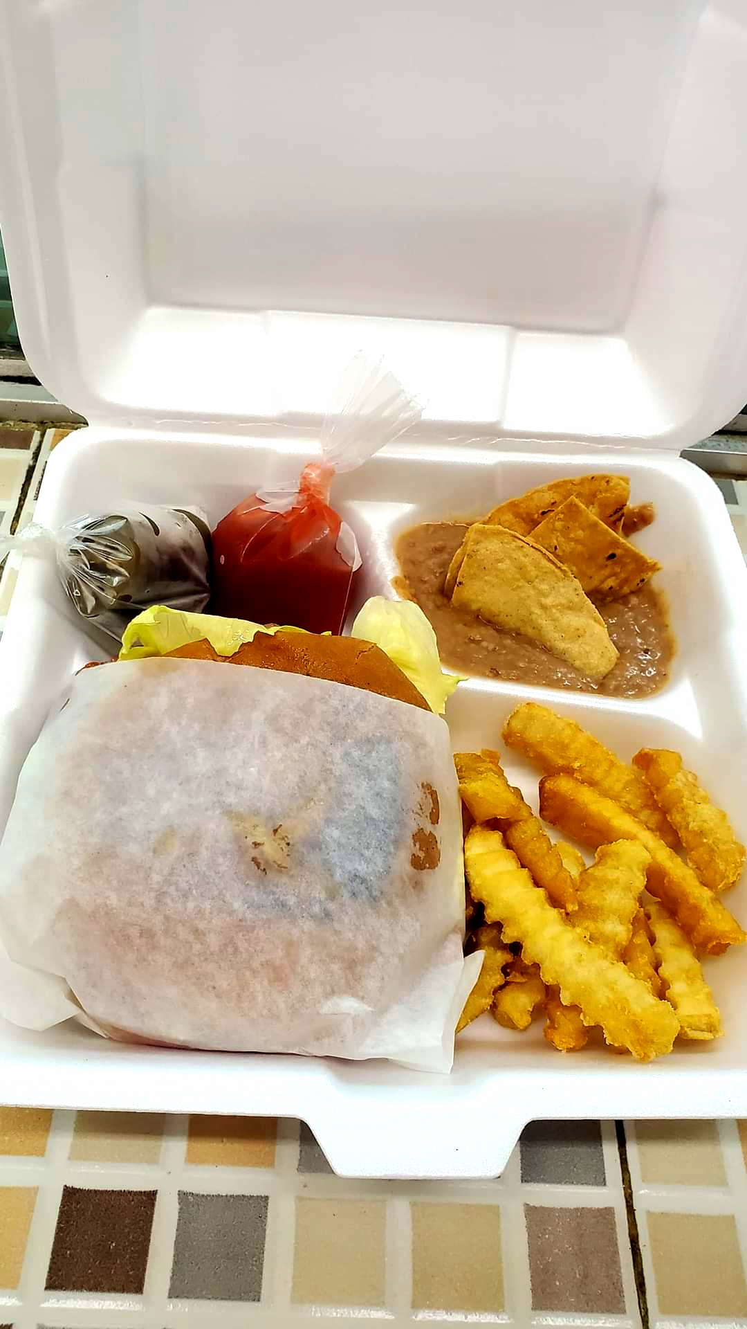 Doña María Restaurant La Original. image 4