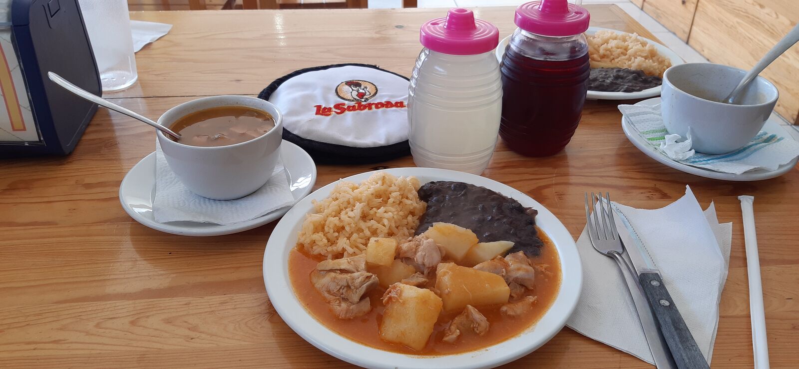 La Sabrosa Restaurant image 6