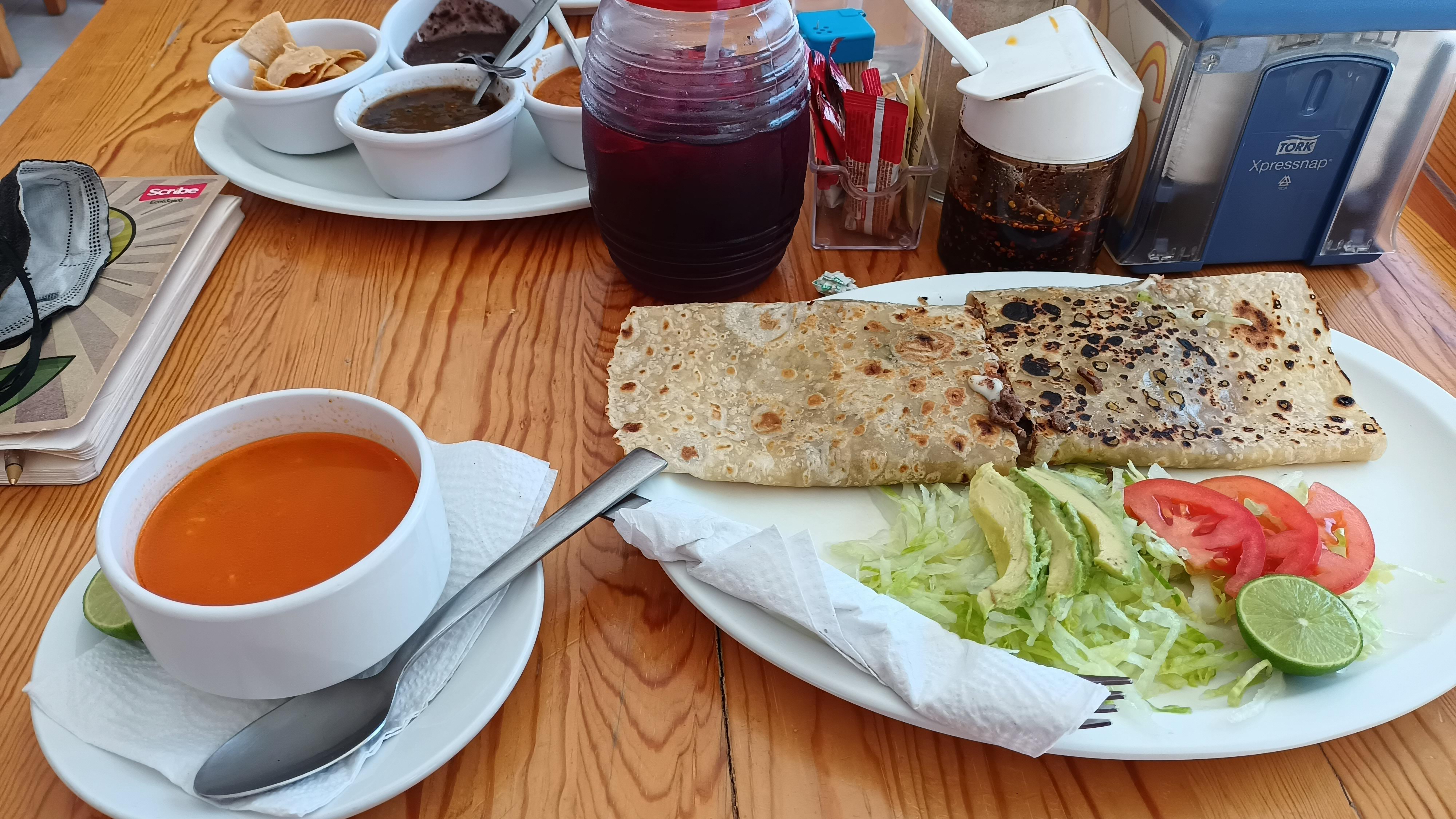 La Sabrosa Restaurant image 7