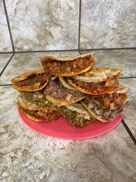 Tacos Y Gorditas "El Chacho" image 7