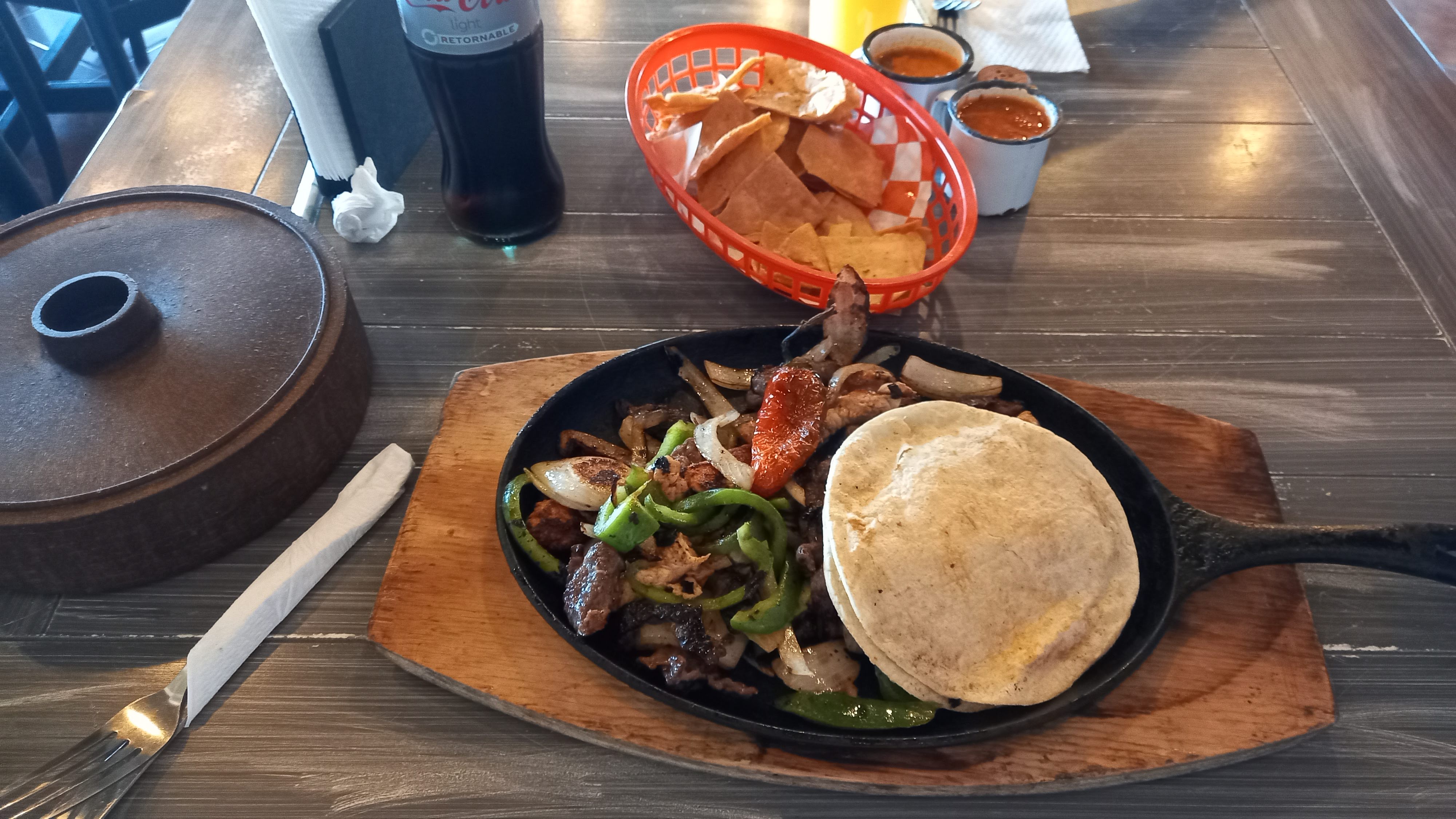 Sal Y Pimienta image 6