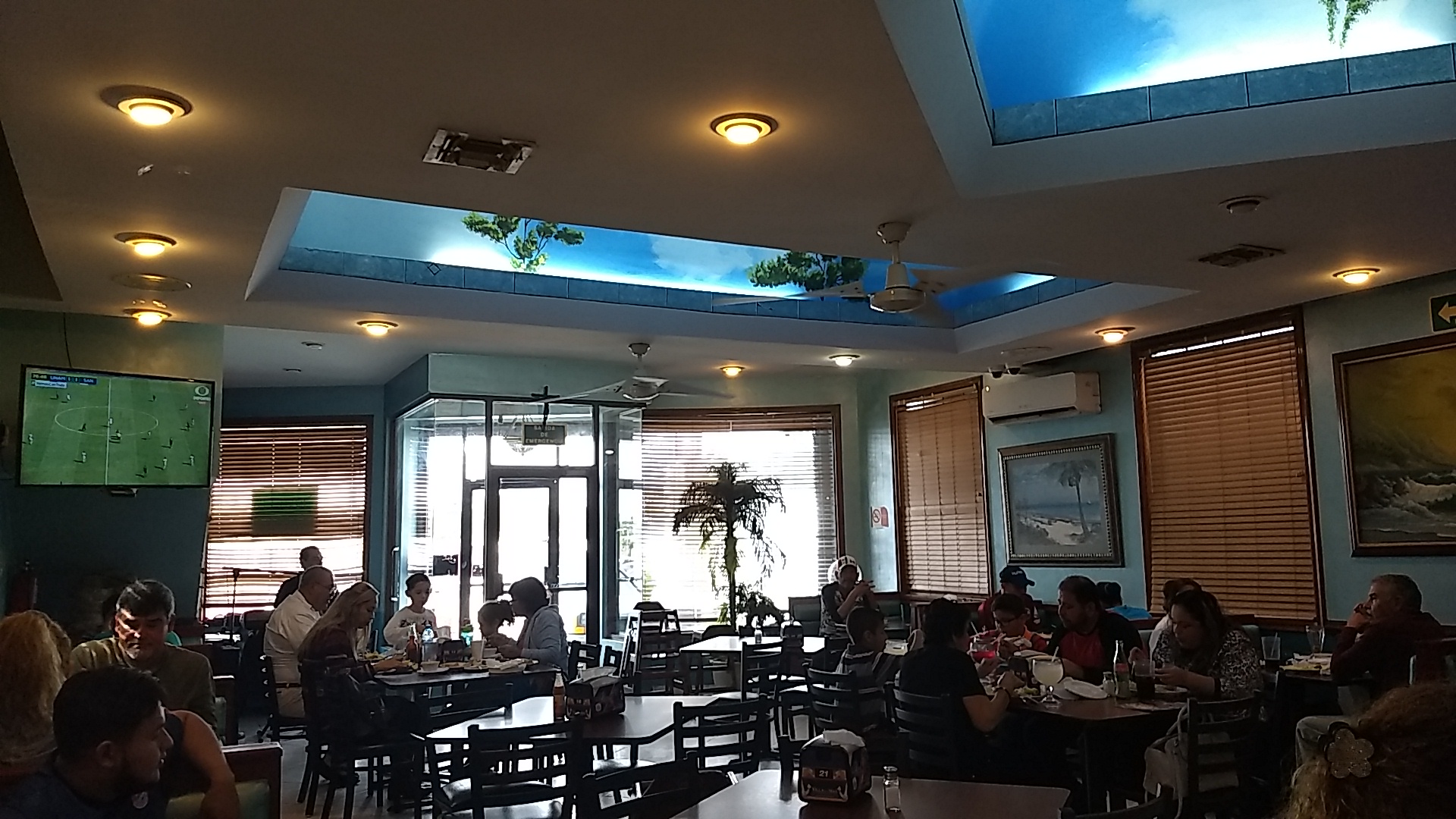 Villa Del Mar Restaurant image 1