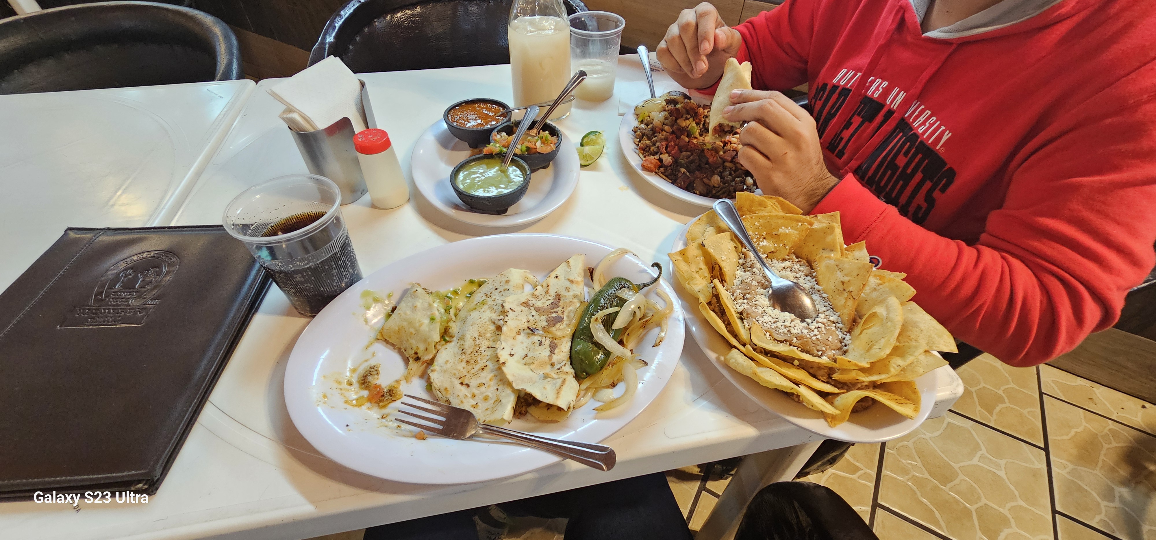 Campestre Vaqueros Grill image 10