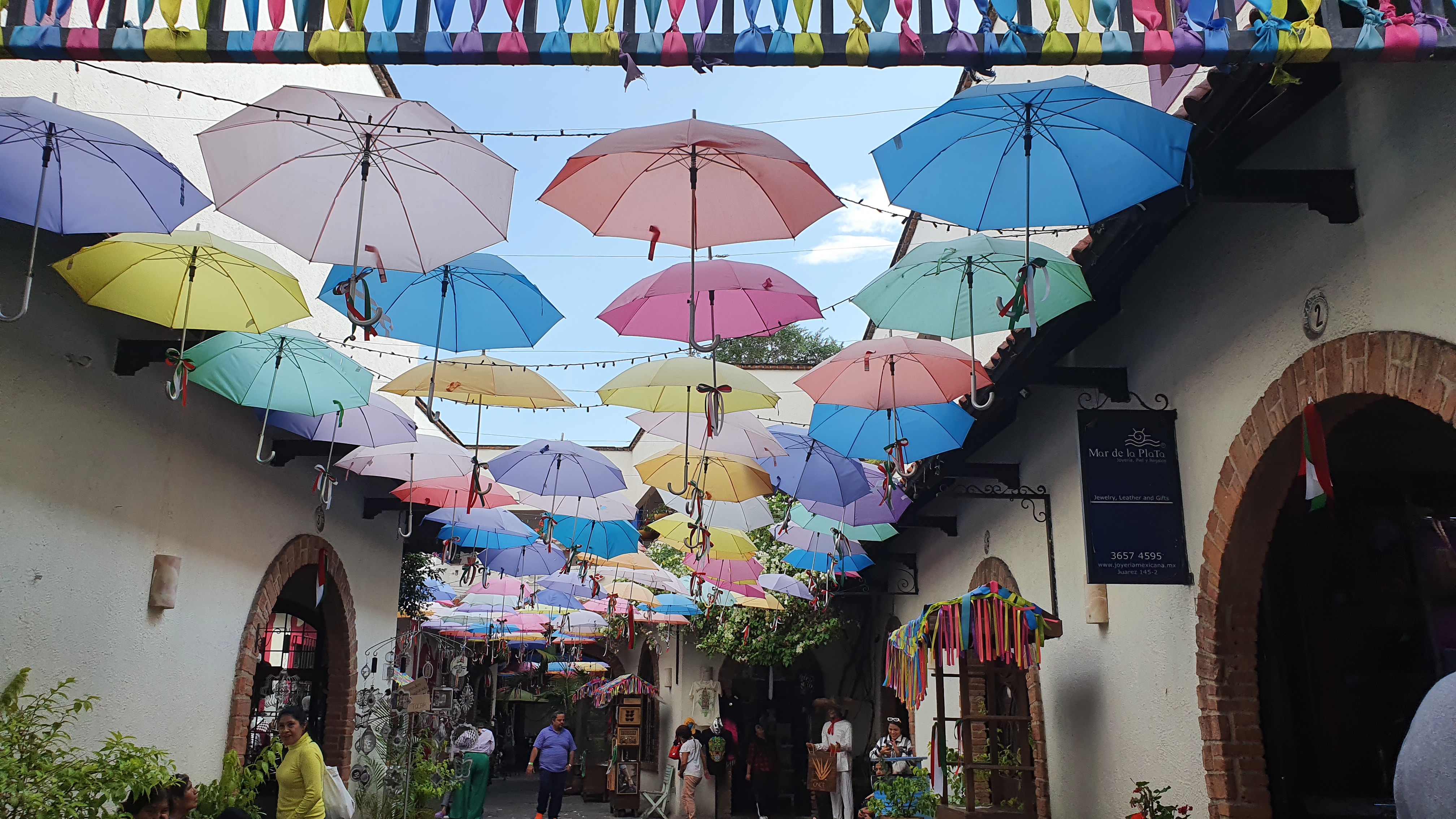 El Patio Tlaquepaque image 3