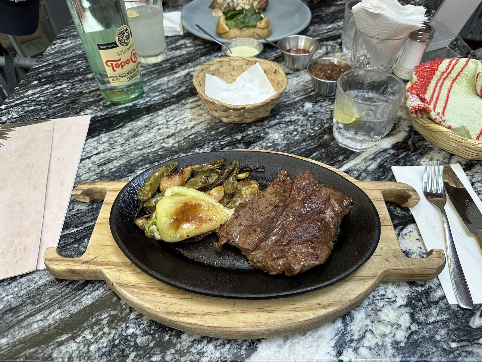 Agave Restaurante & Bar image 7