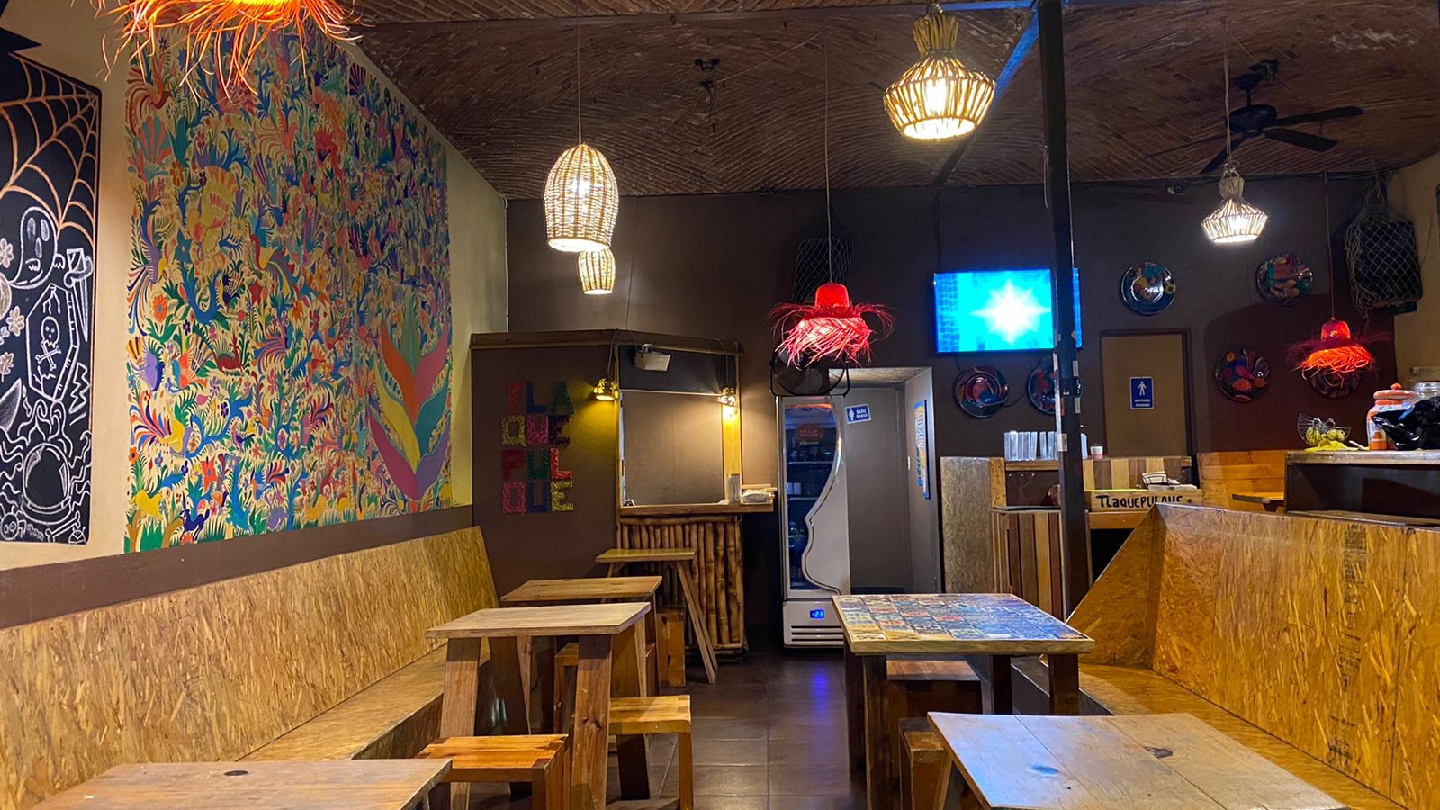 Tlaquepulque restaurante image 1