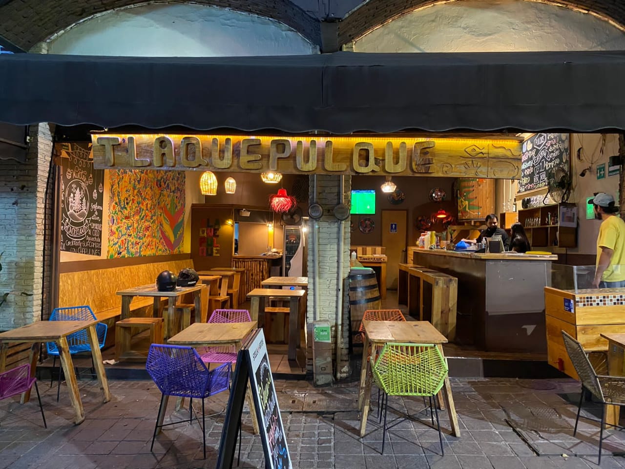 Tlaquepulque restaurante image 10