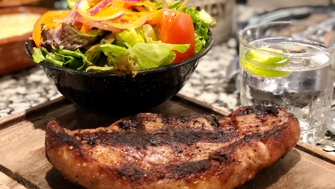 Le Coq Grill image 2