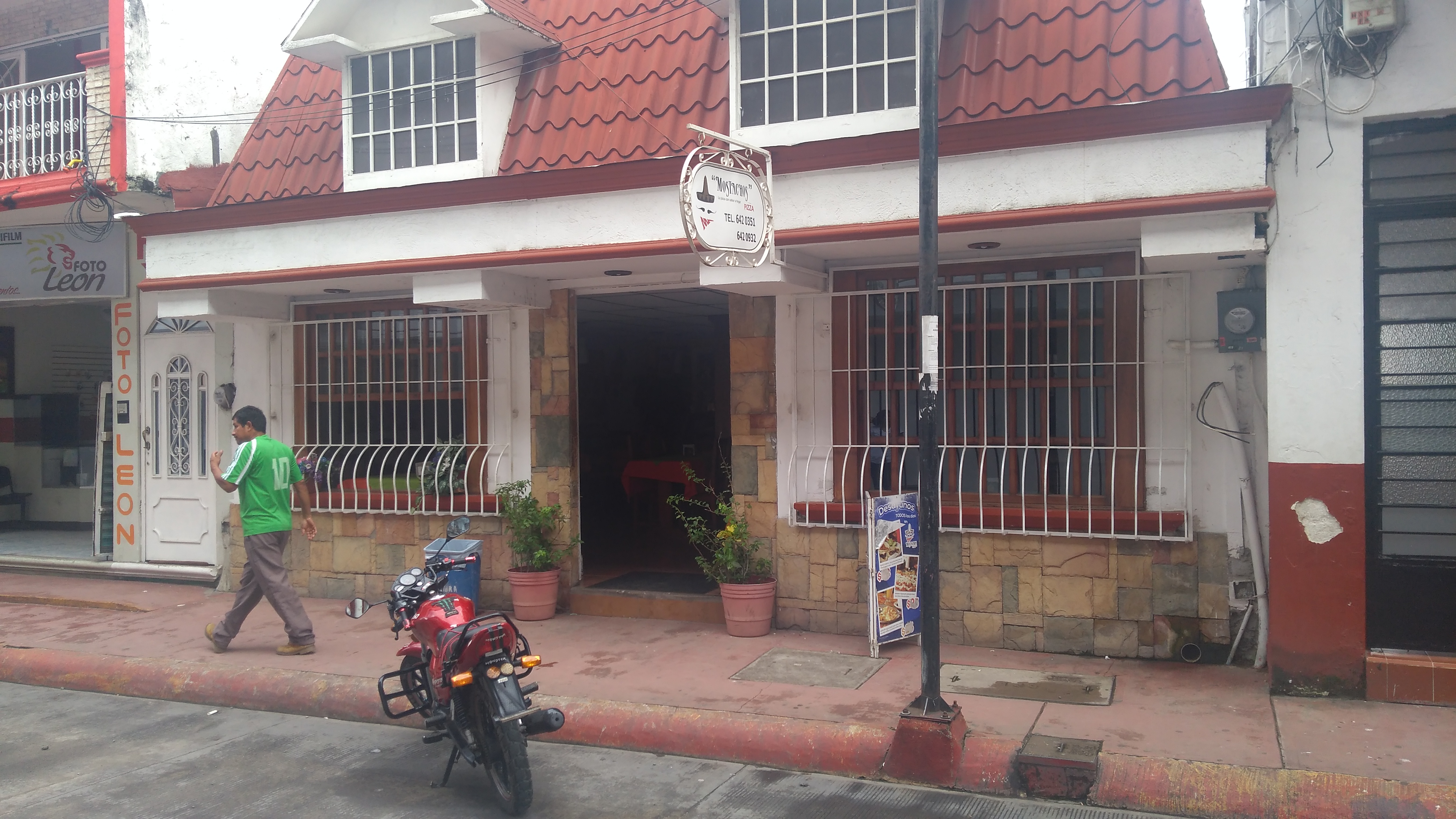 Pizza Mostachos image 7