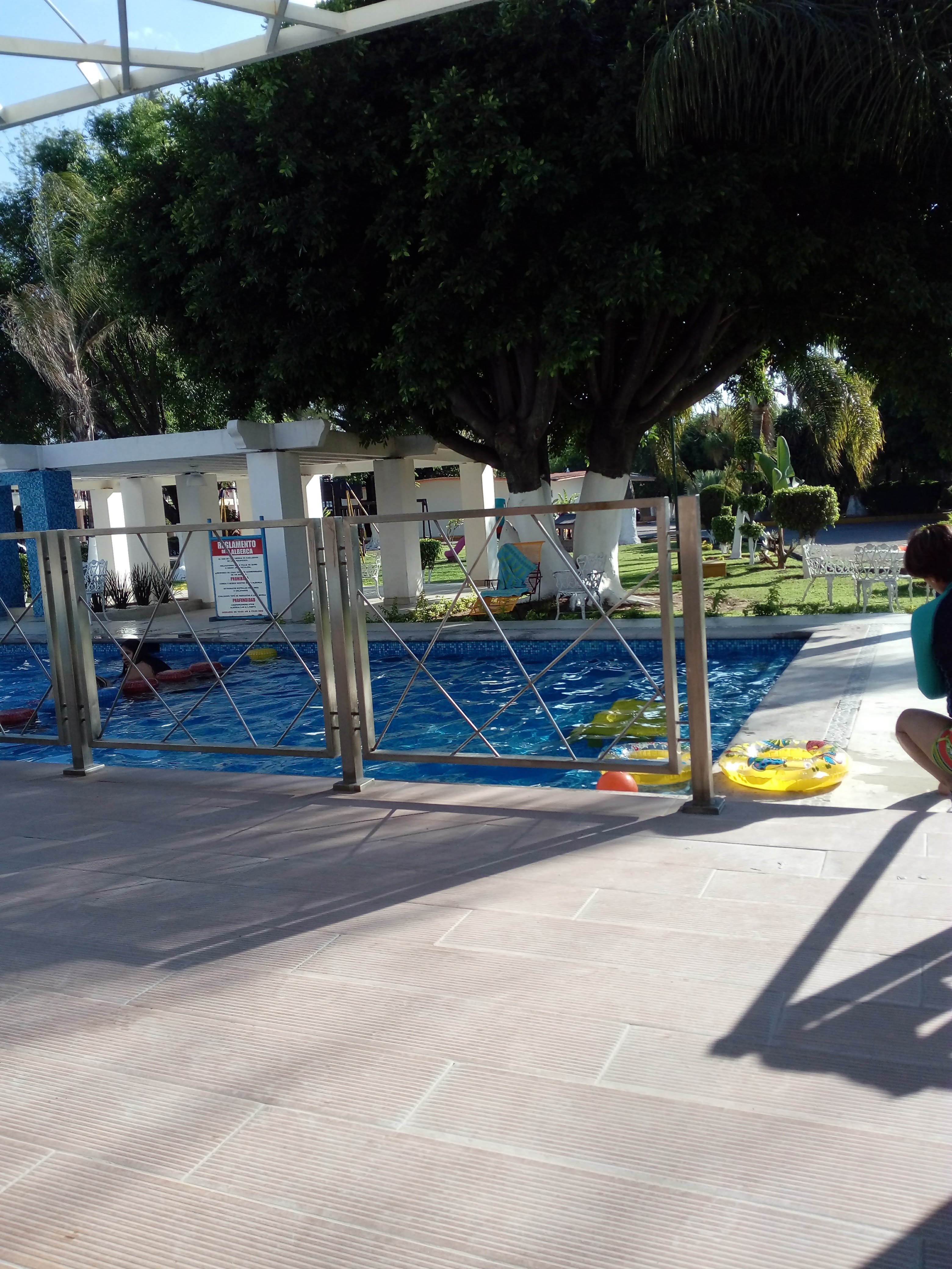 La Comidilla image 4