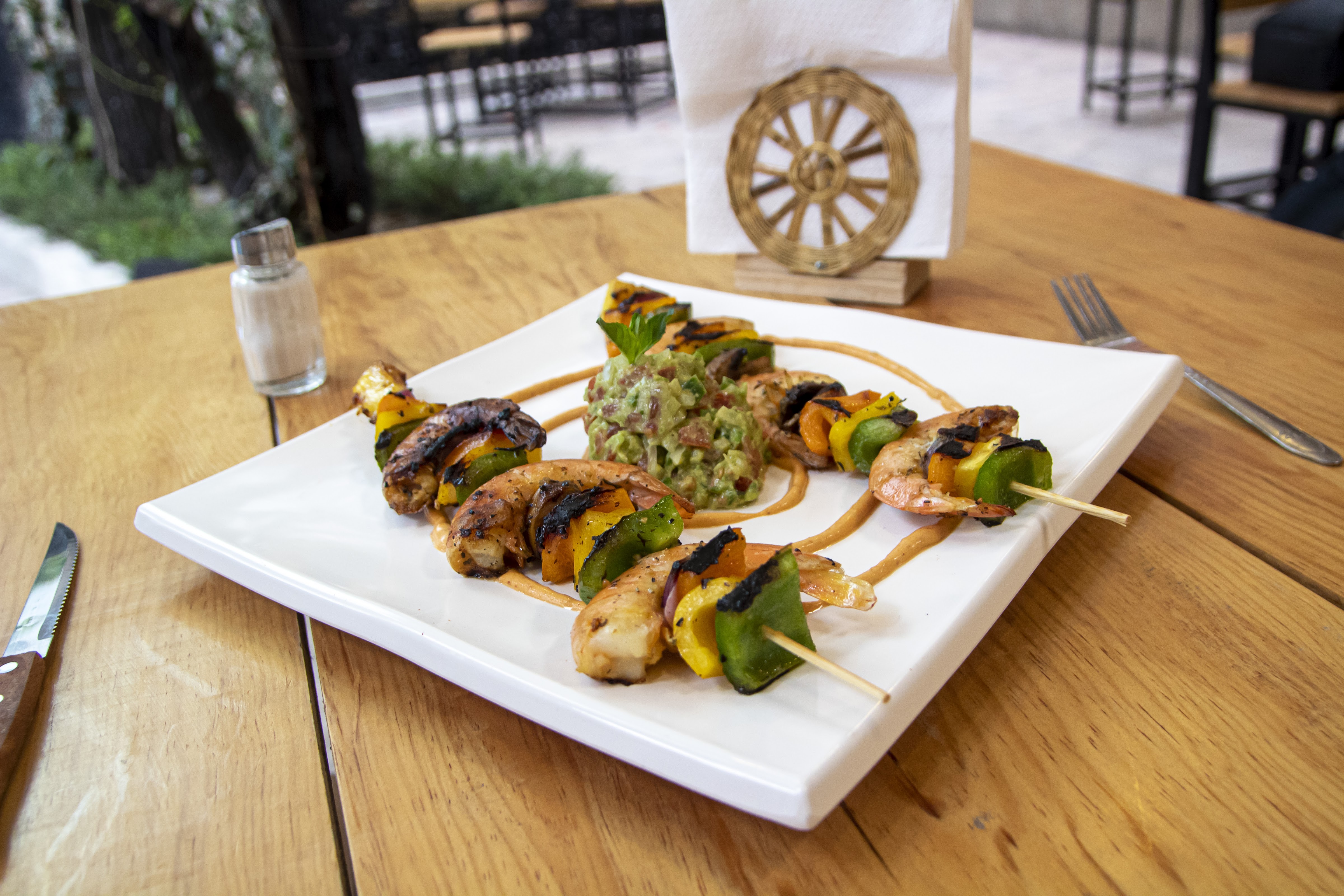 4 Lunas Plaza de Artesanias image 2