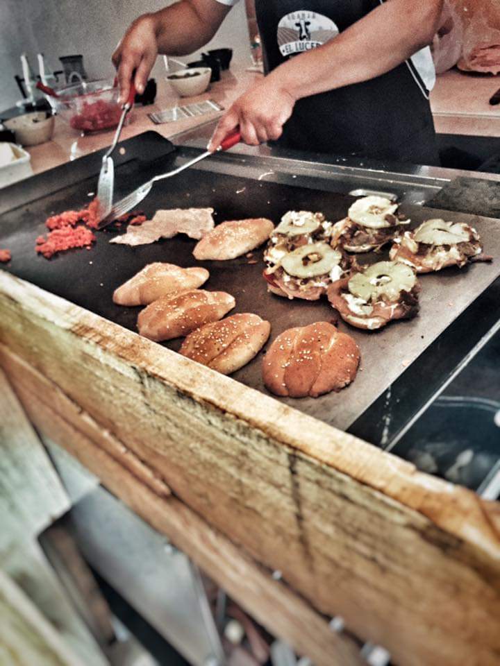 "El Lucero" Tortas Y Cremeria image 2