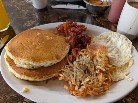 205 desayunos & cafe image 4