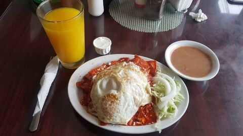 Los Compadres image 2