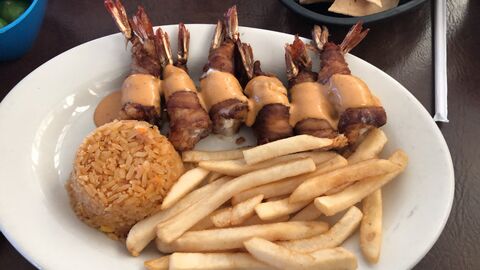 Mariscos La piraña image 1