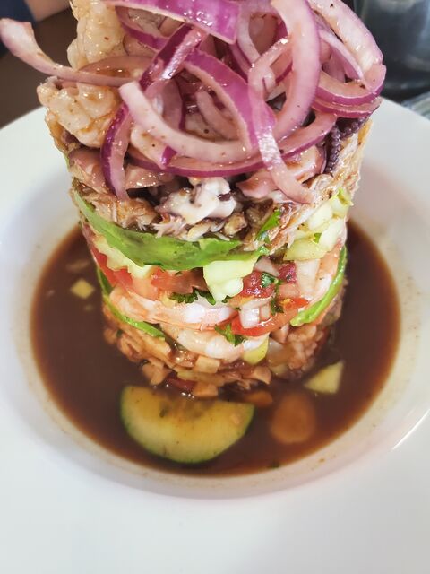 Mariscos La piraña image 2