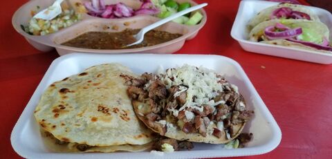 Tacos burros y más la carreta buena onda image 4