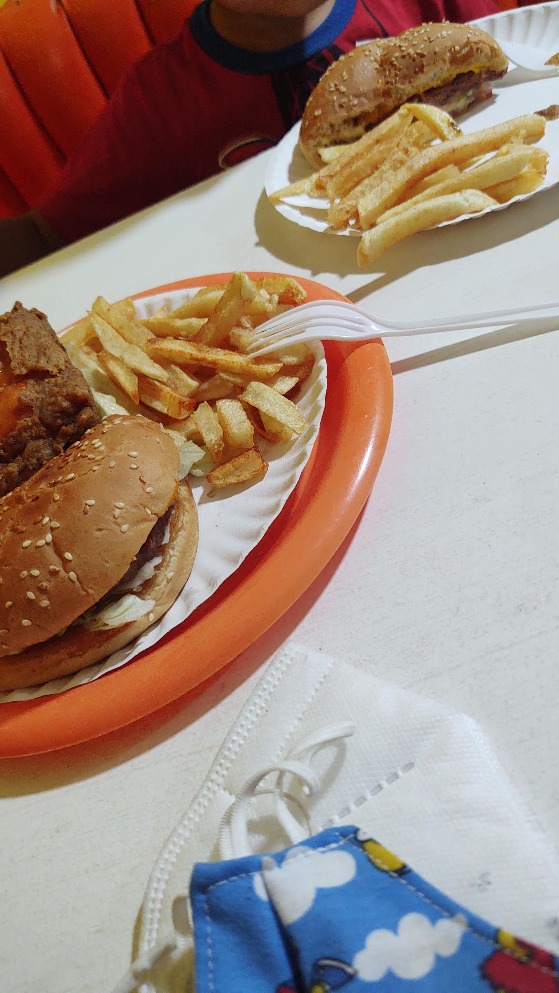 LOS PEPES CHICKEN BURGUER image 9