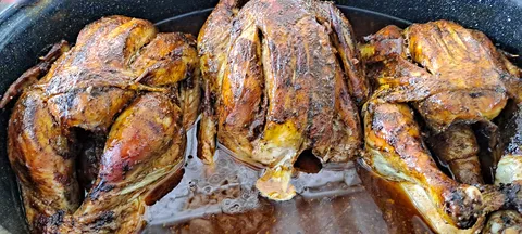 Pollos Jardin image 3