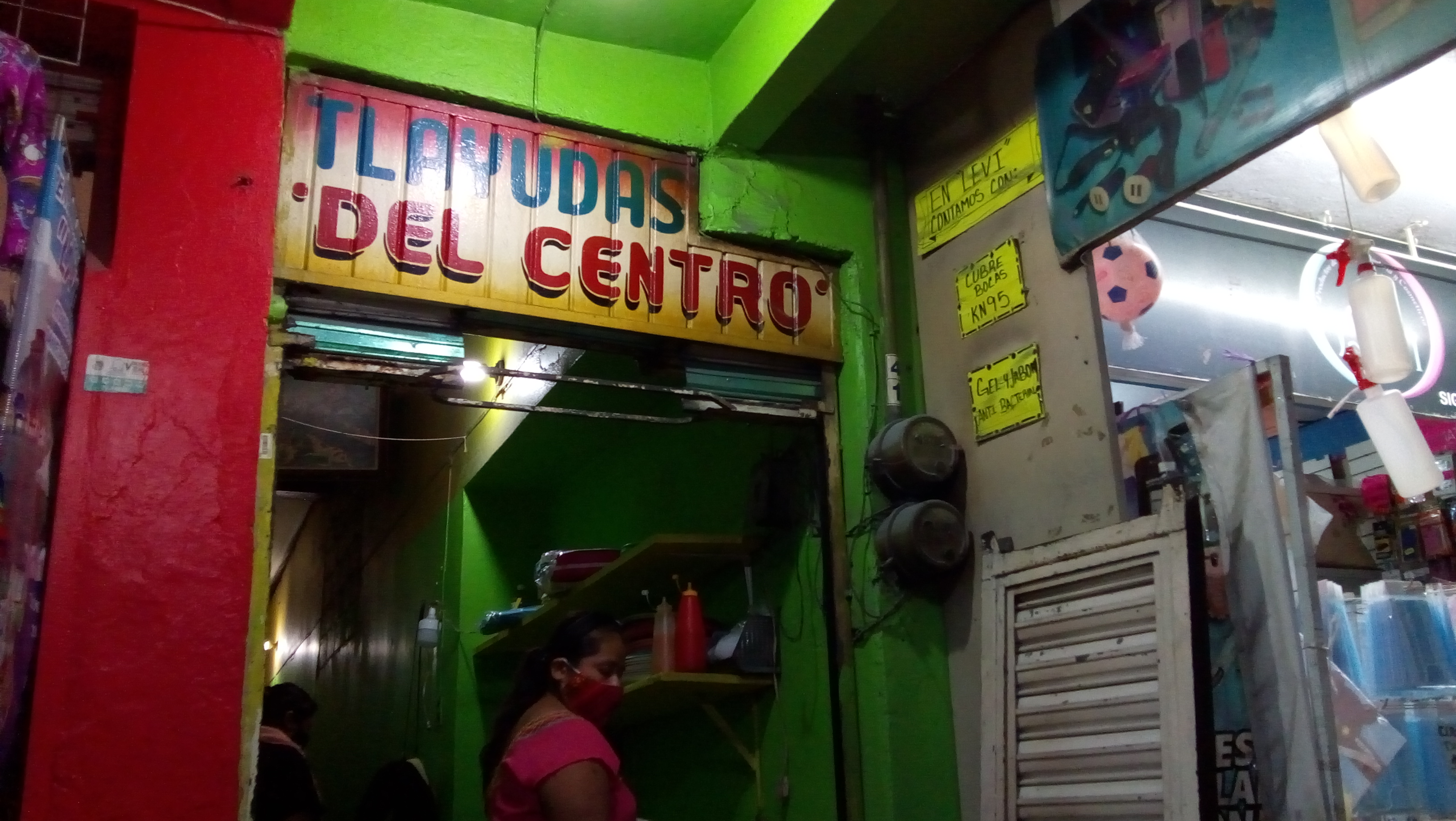 Tlayudas del Centro image 9