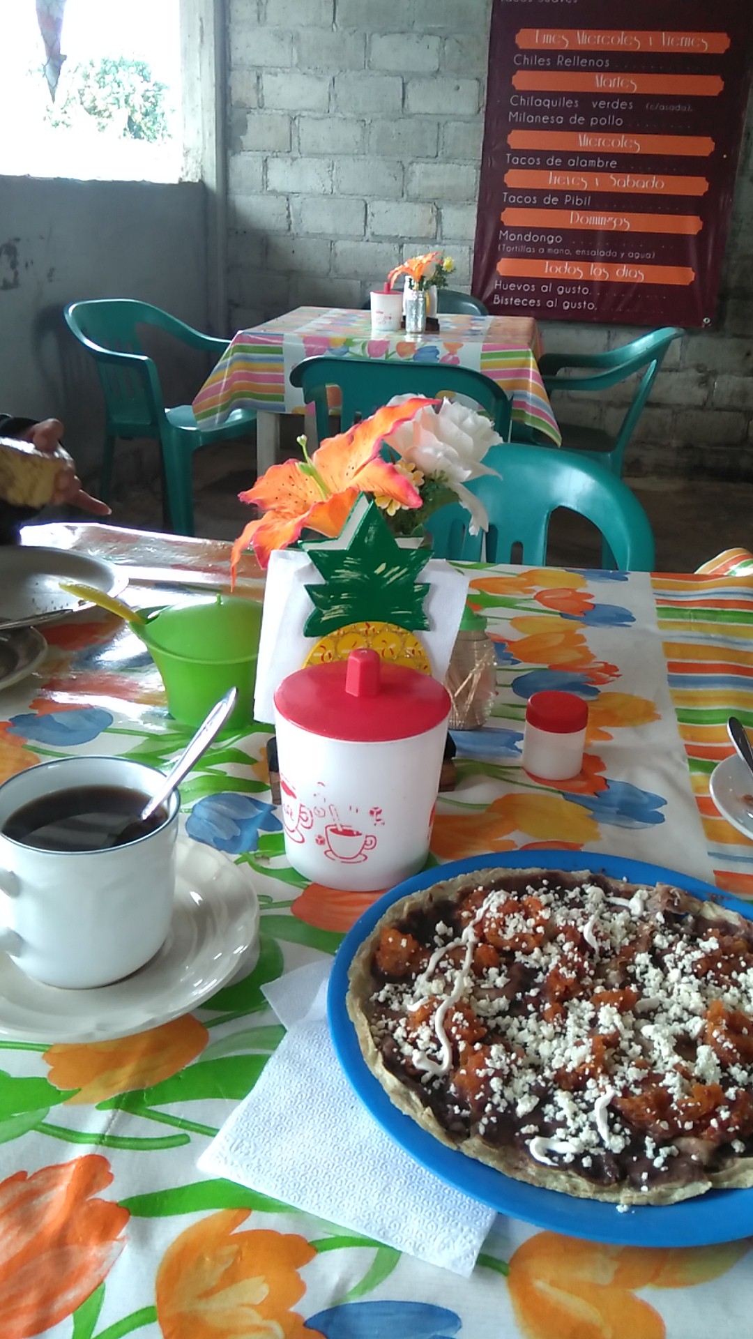 Comedor El Naranjo image 7