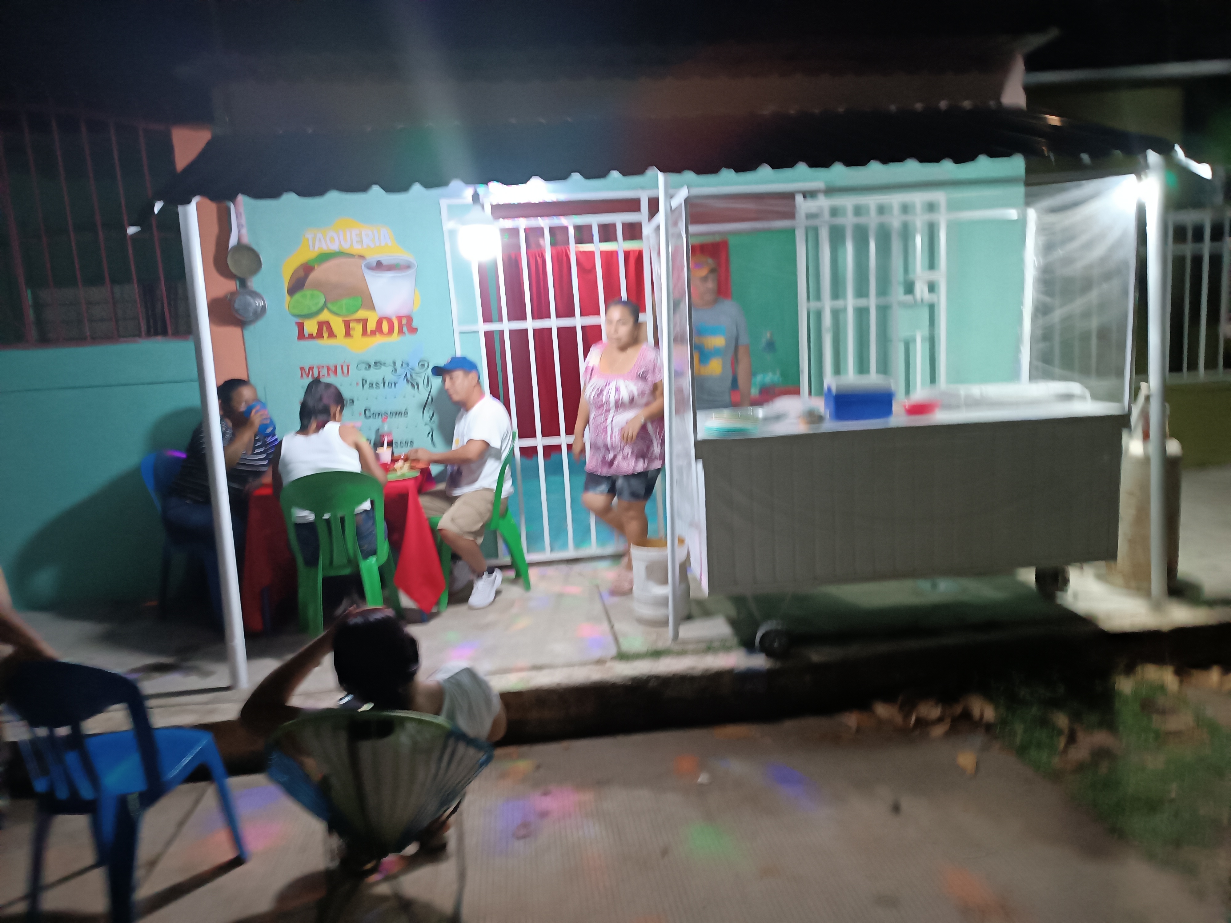Taquería La Flor image 4