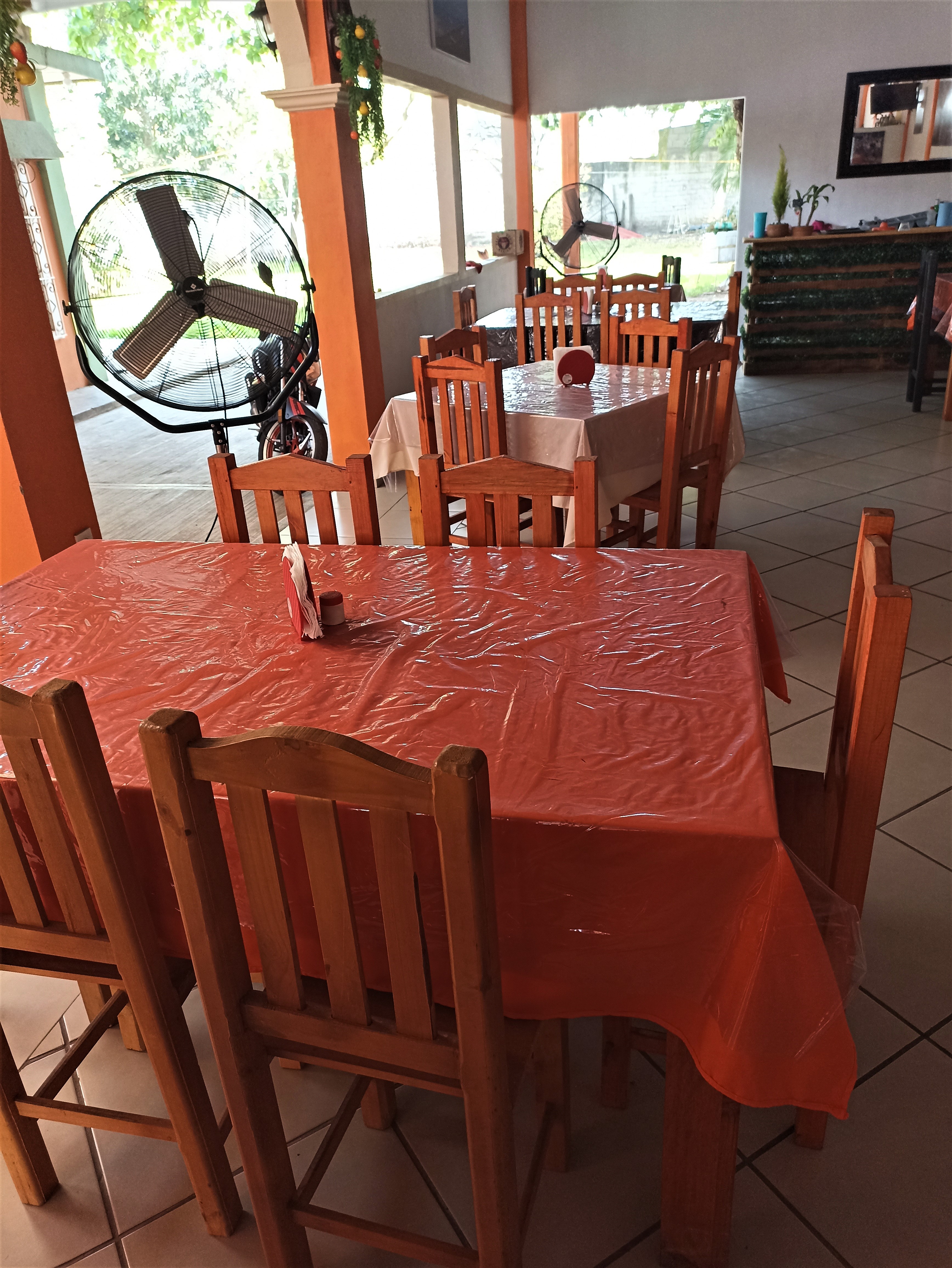 Restaurante mi rinconcito y pollos/ Alitas Mamalonas image 1