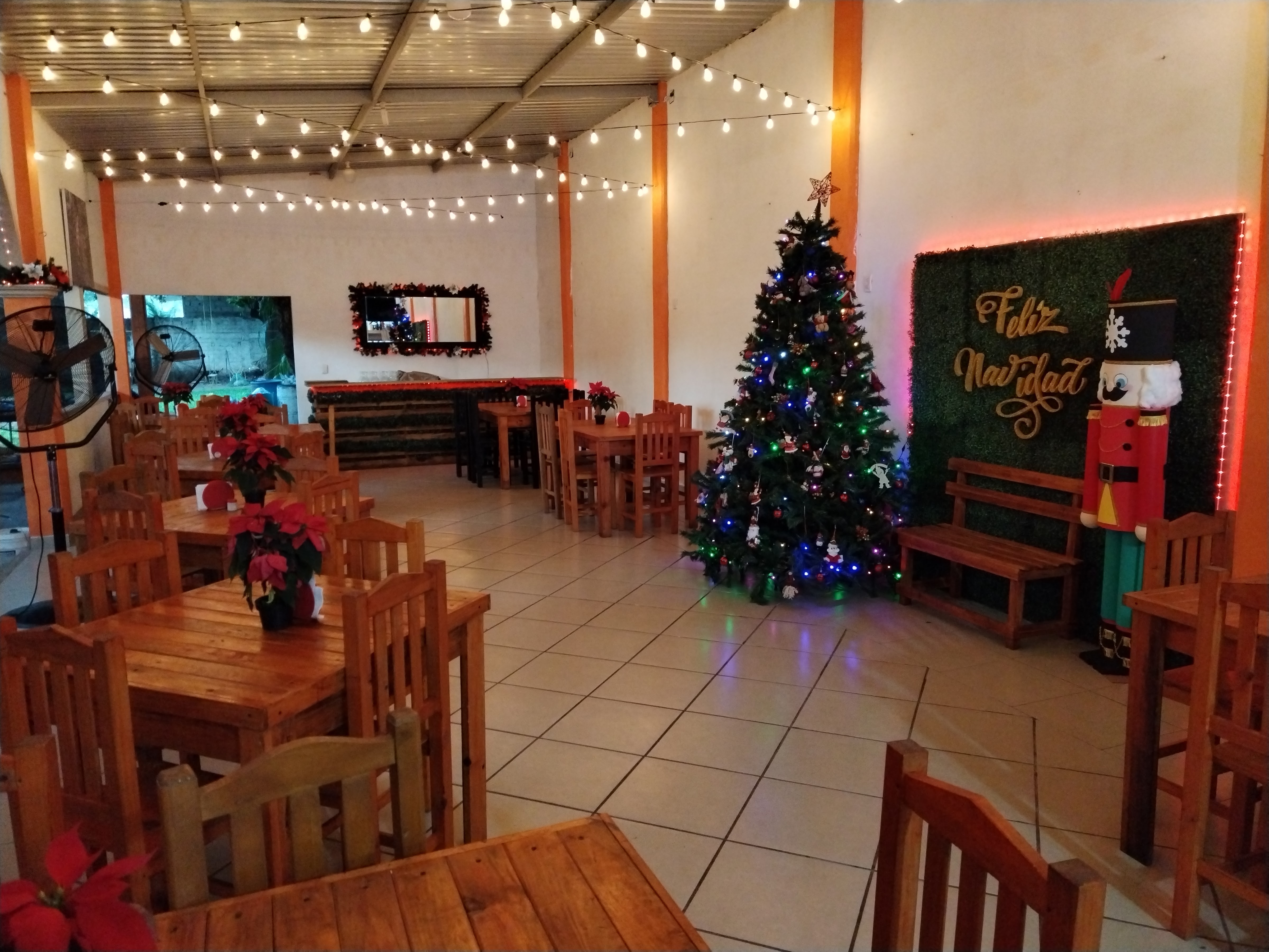 Restaurante mi rinconcito y pollos/ Alitas Mamalonas image 3