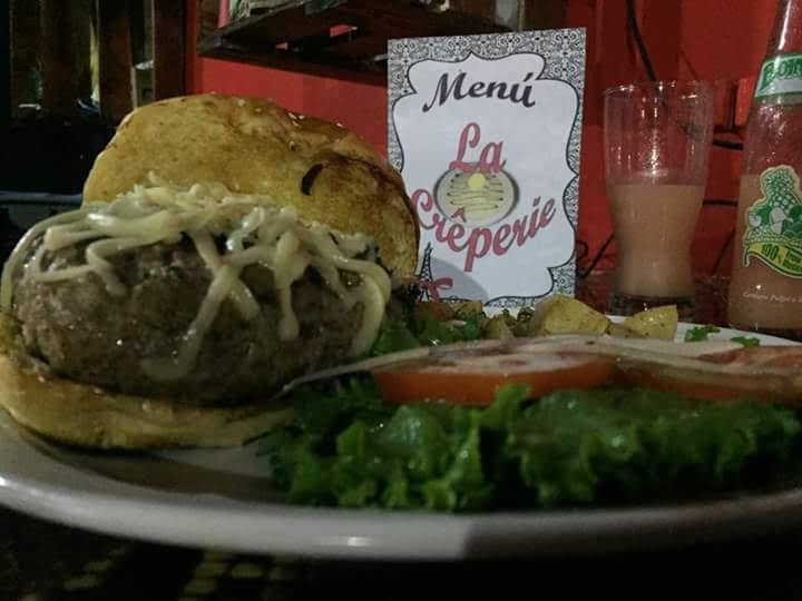 París Crêperie & SteakHouse image 9