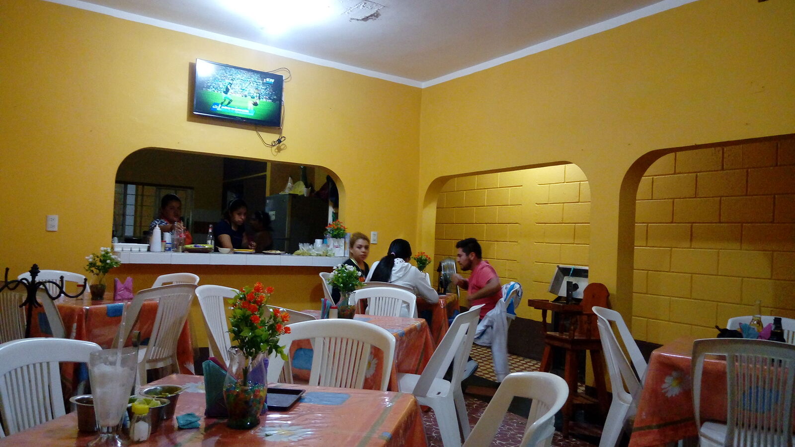 Taco Tarro image 3