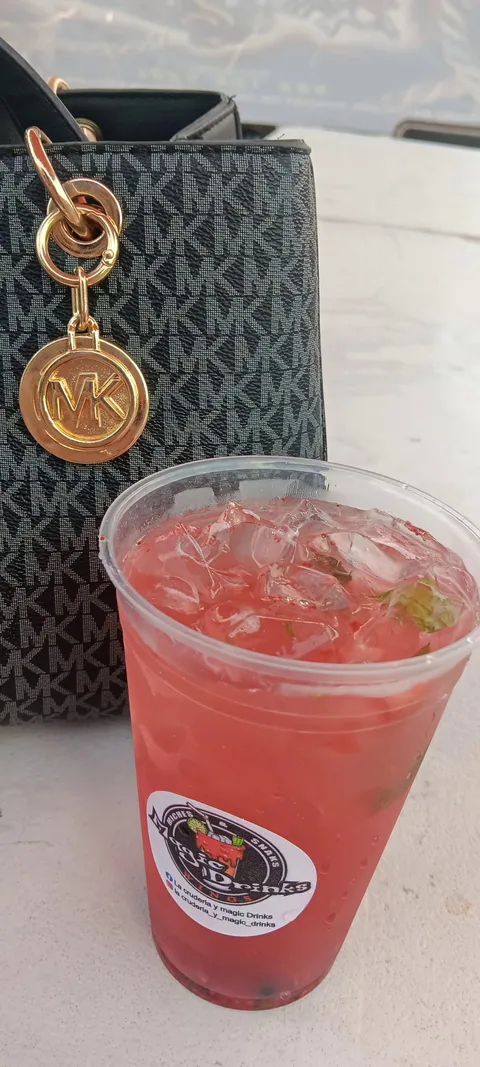 Cruderia Los Agaves y Magic Drinks image 7