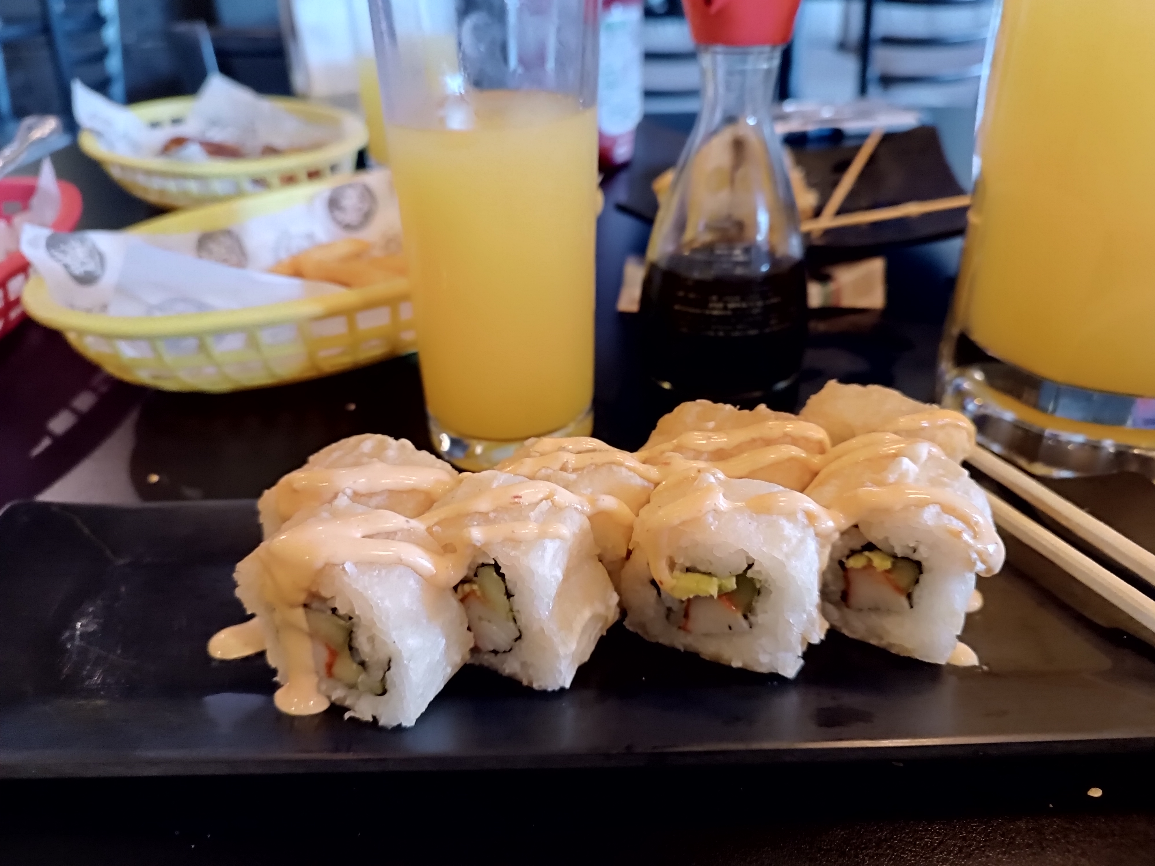 Las Sushilitas image 10