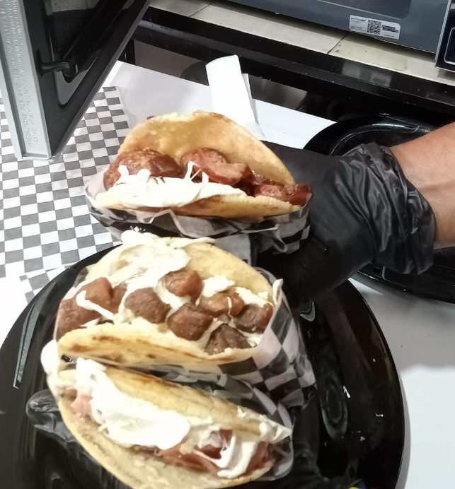 "El Parce" Comida Colombiana image 6