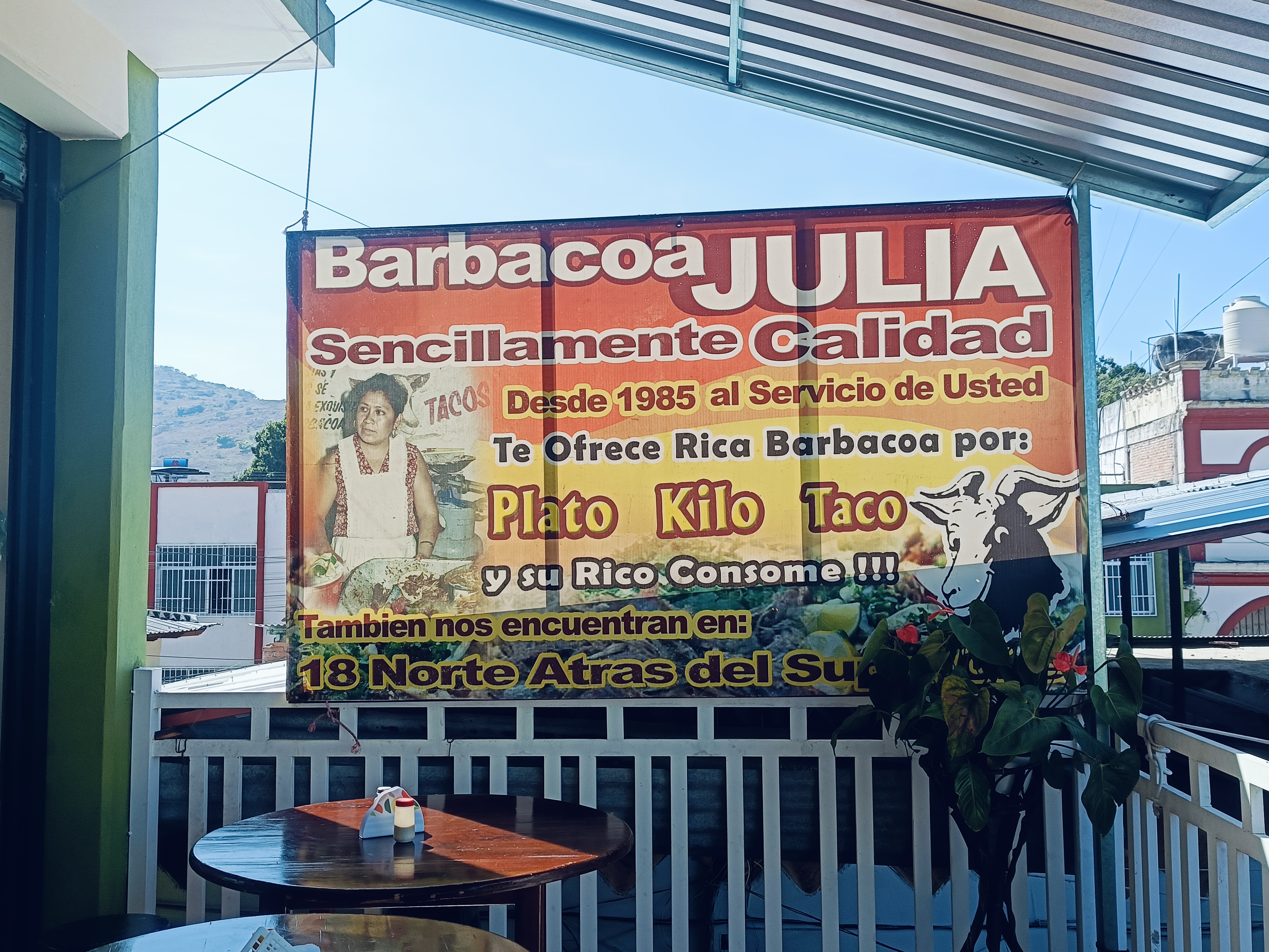 Barbacoa julia" sucursal mercado central image 3