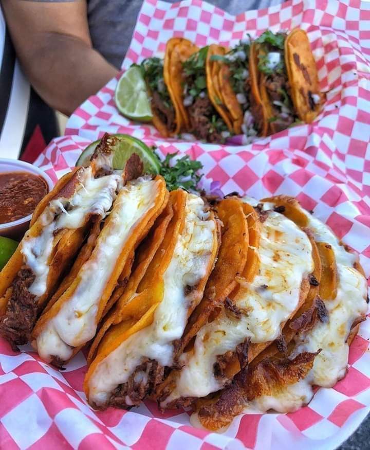 Mixiotes y barbacoa "linaldi" image 4