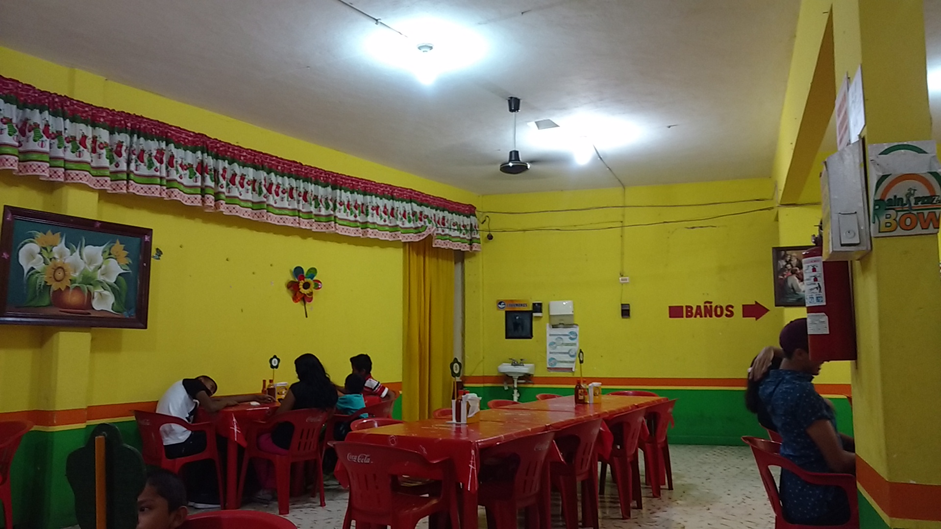 Pizzeria Rain Bow image 3