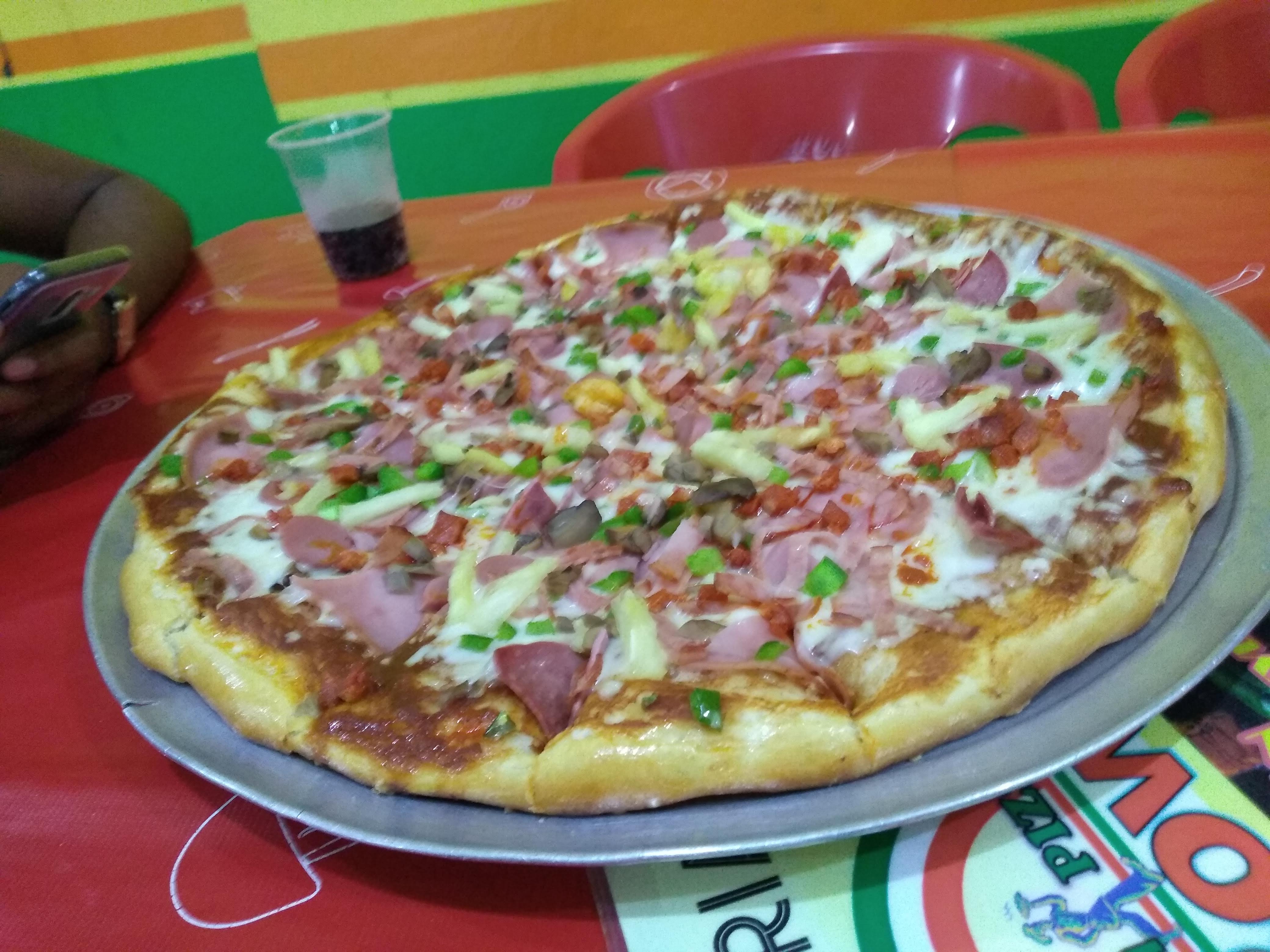 Pizzeria Rain Bow image 4