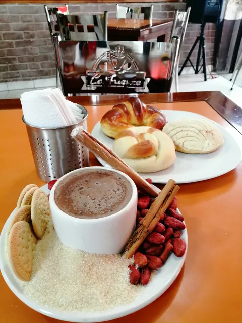 Cafeteria La Fuente Suc.Terminal image 2