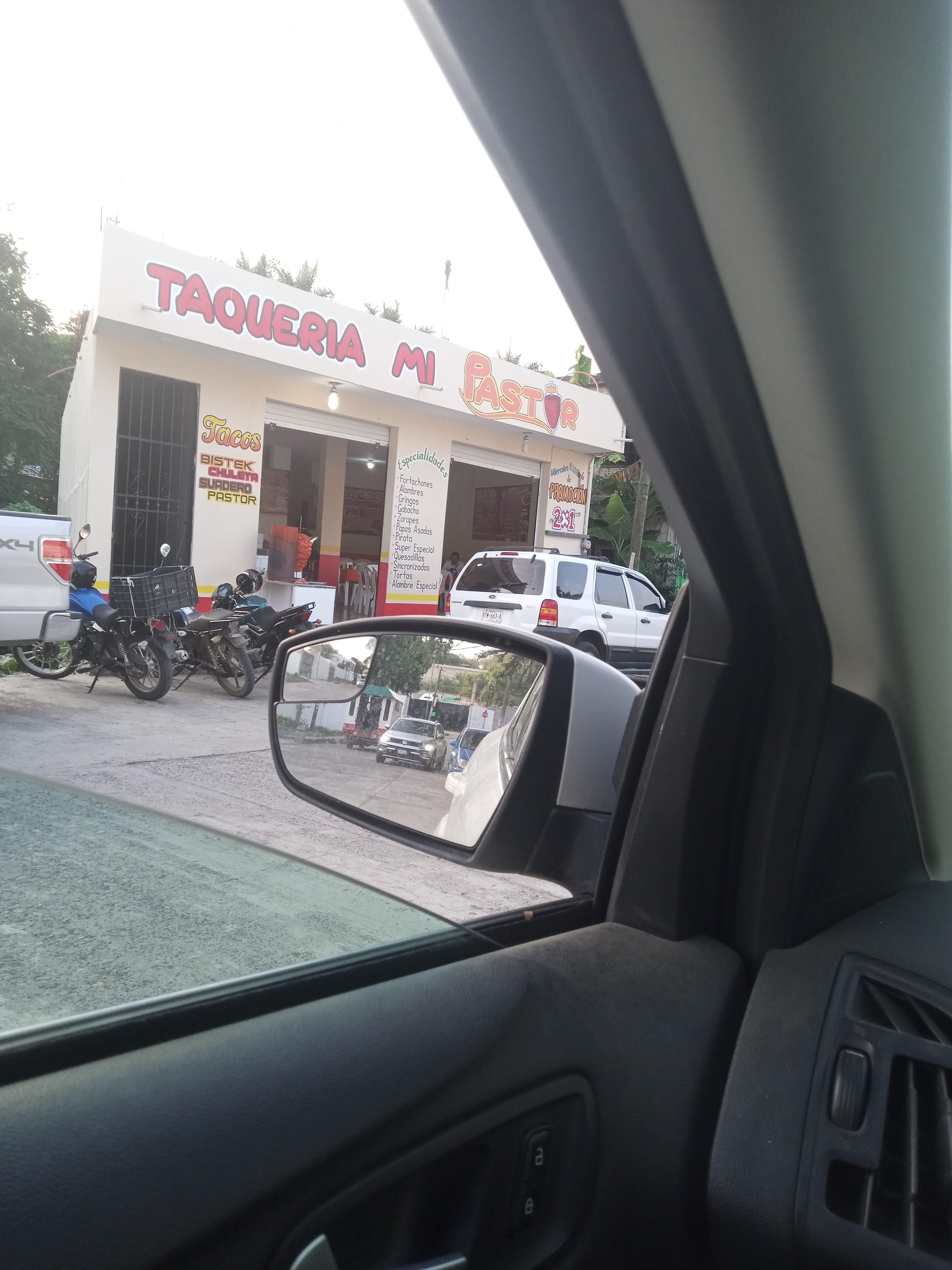 Taqueria " Mi pastor" image 8