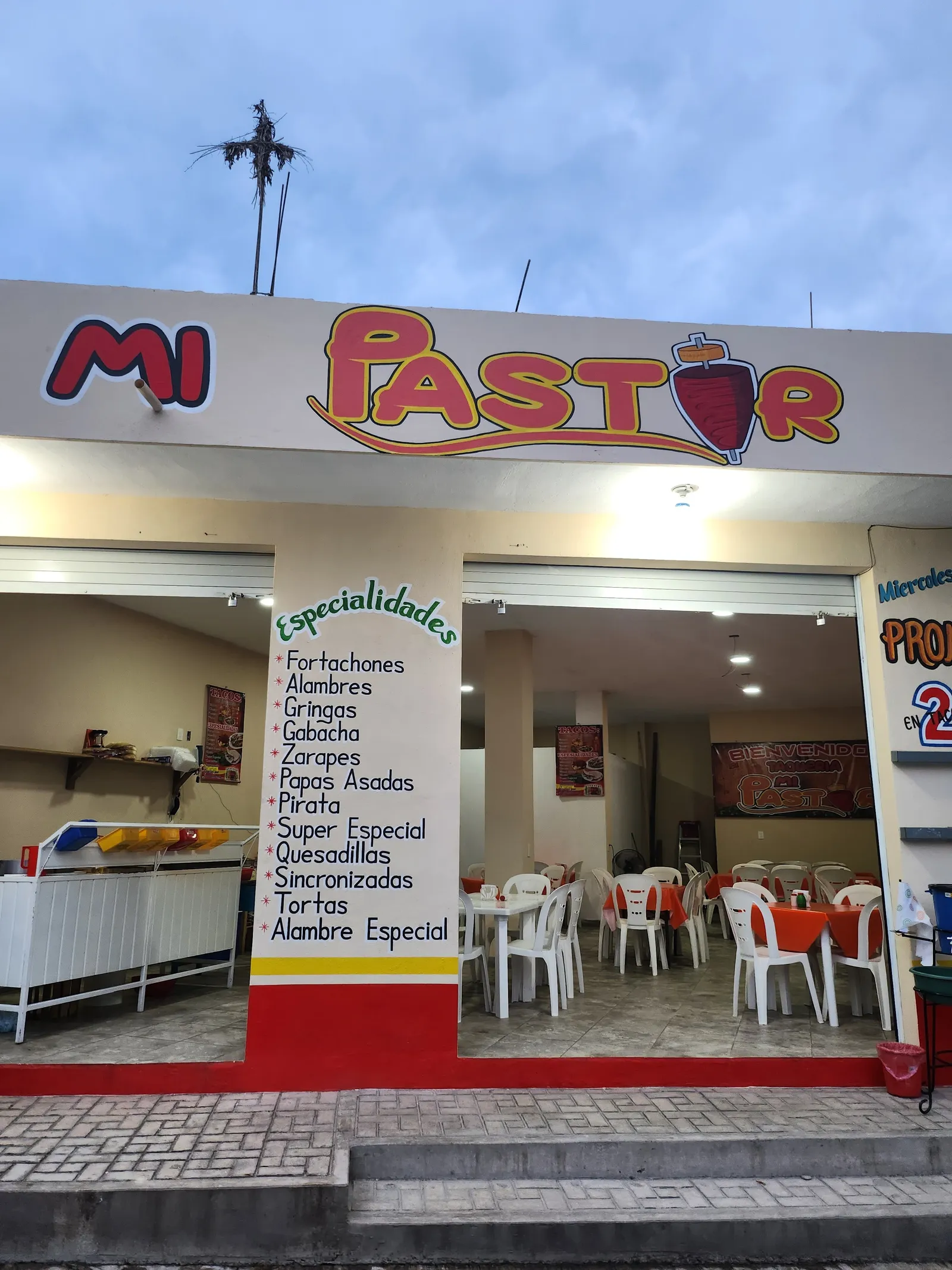 Taqueria " Mi pastor" image 9